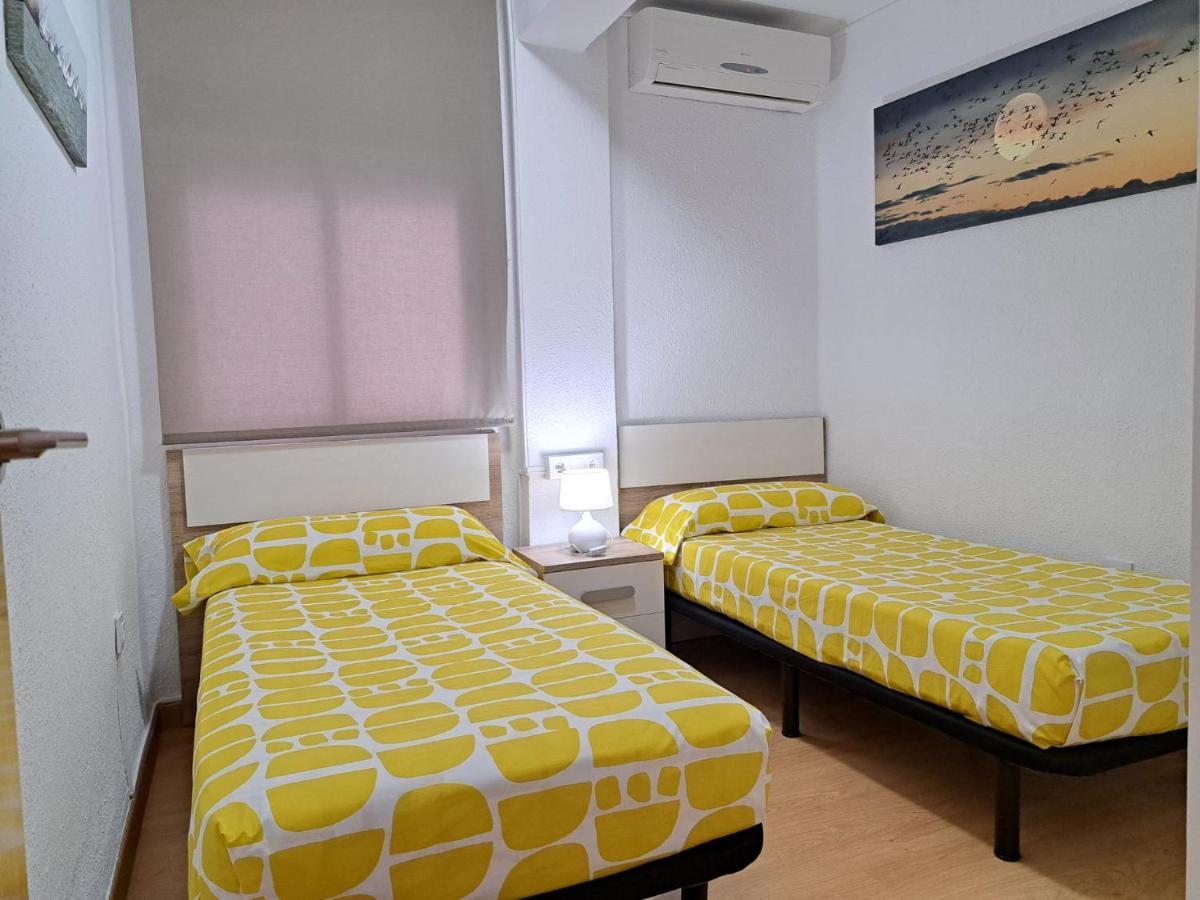 Centrico Apartamento En Valencia Proximo Parada De Metro Angel Guimera Eksteriør bilde