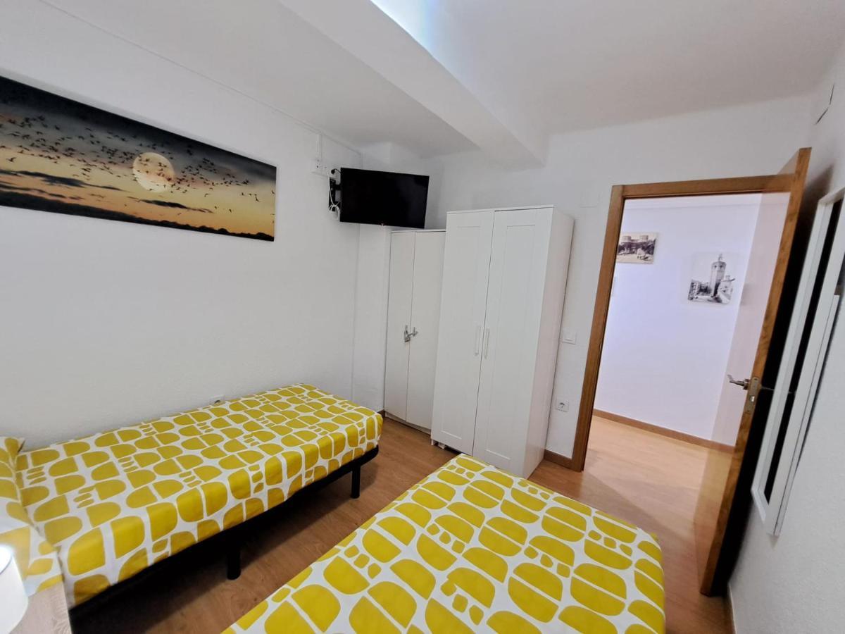 Centrico Apartamento En Valencia Proximo Parada De Metro Angel Guimera Eksteriør bilde
